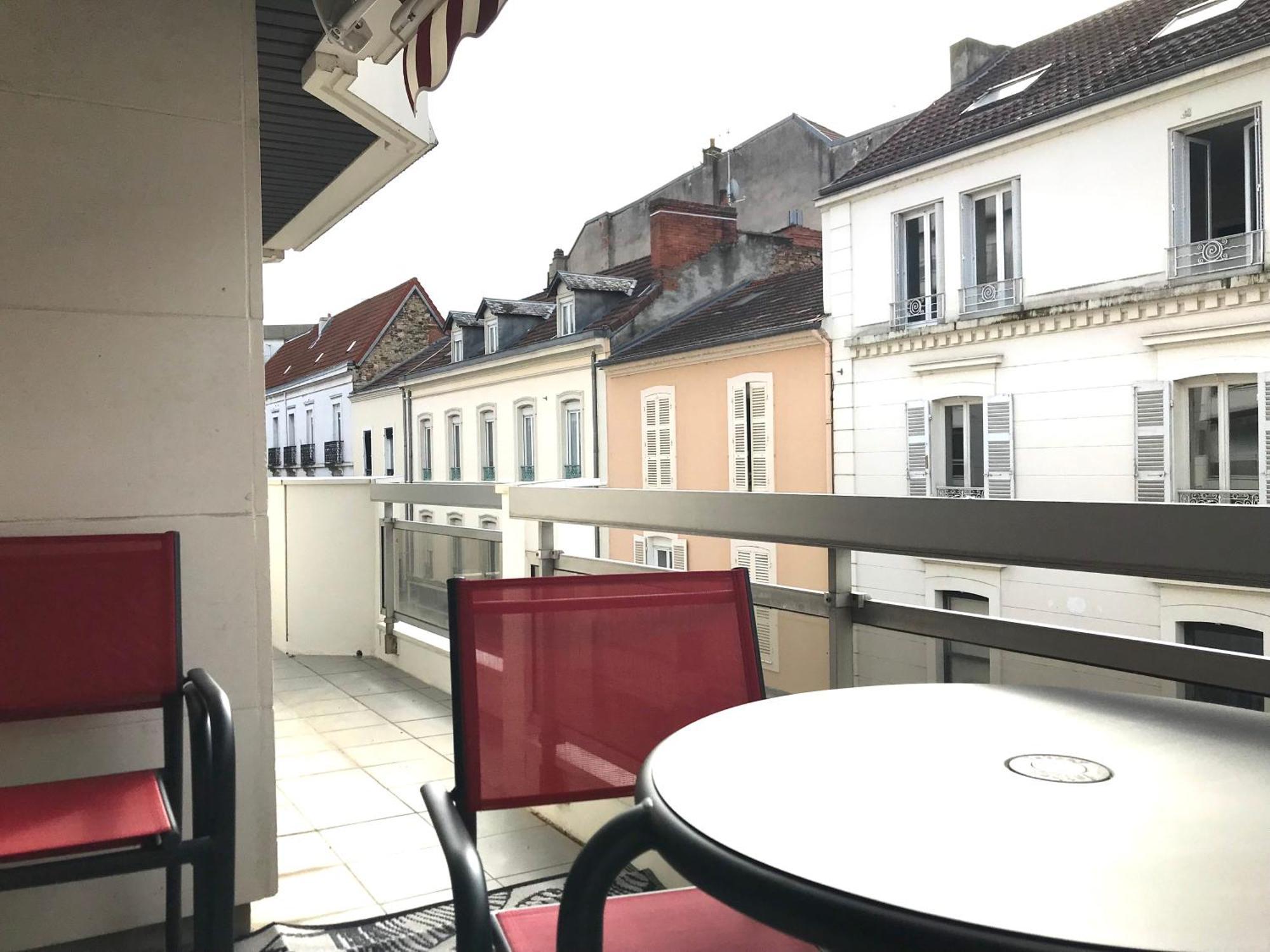 Le Sornin - Garage - Clim - Hypercentre - Terrasse Daire Vichy Dış mekan fotoğraf